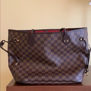 Authentic Louis Vuitton neverfull MM.